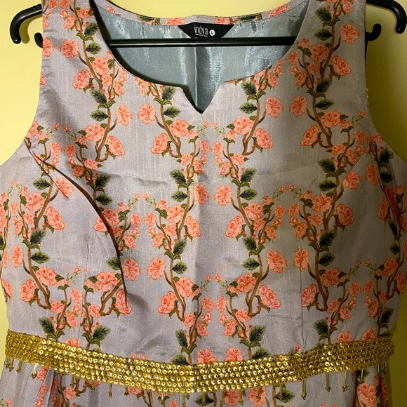 Indya Floral Grey Flared Maxi silk Skirt (Lehenga) & Top - Worn once. - Picture 6 of 16